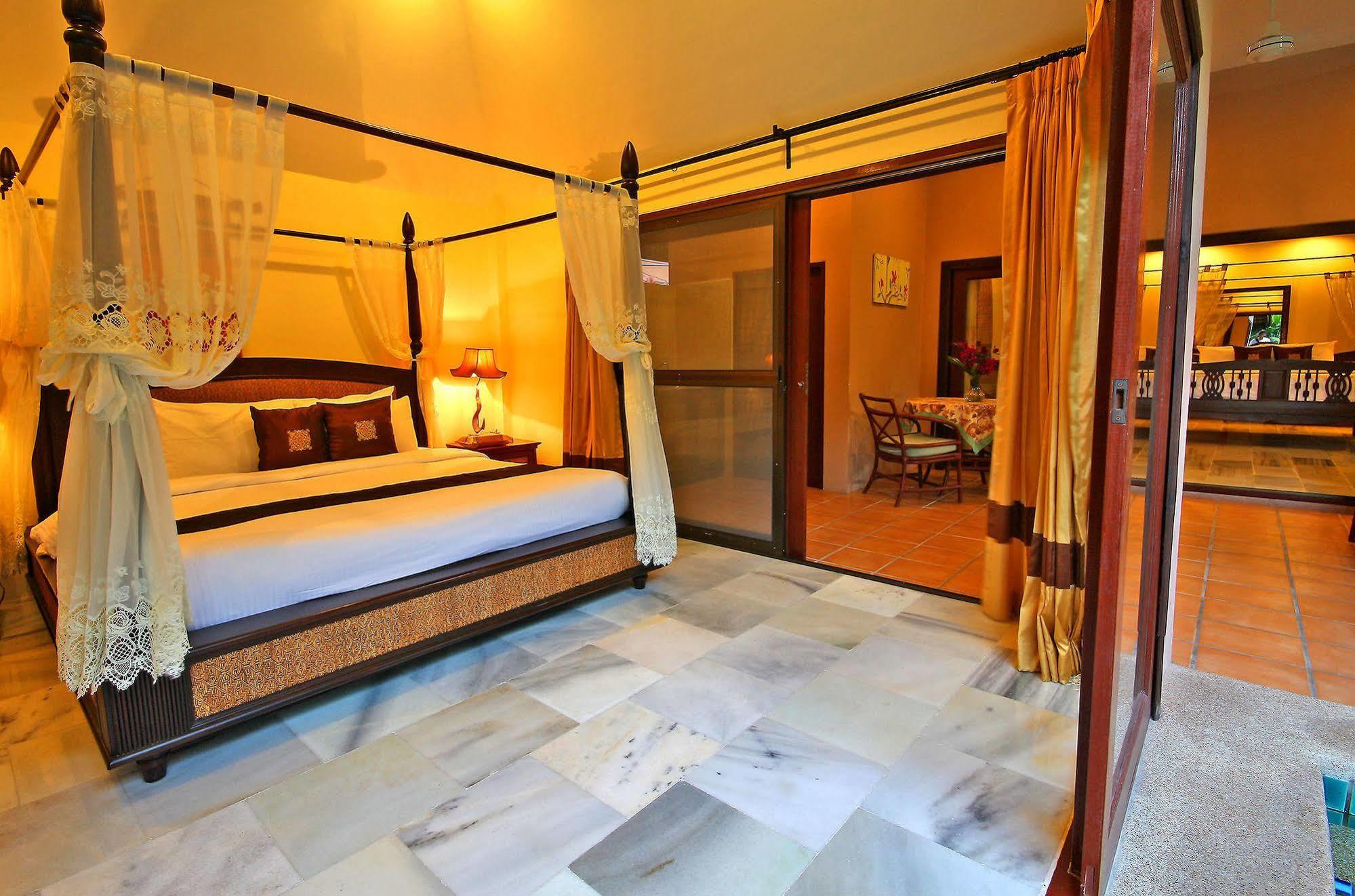 פאטאיה Napalai Pool Villa Resort מראה חיצוני תמונה